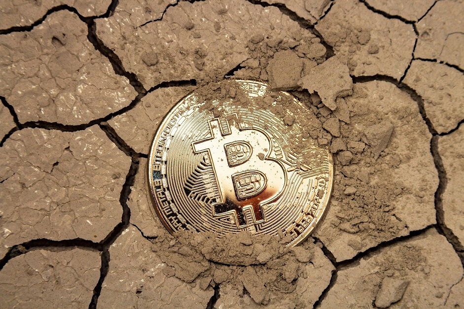 Bitcoin supply on exchanges the lowest since 2017, but why? On-chain report