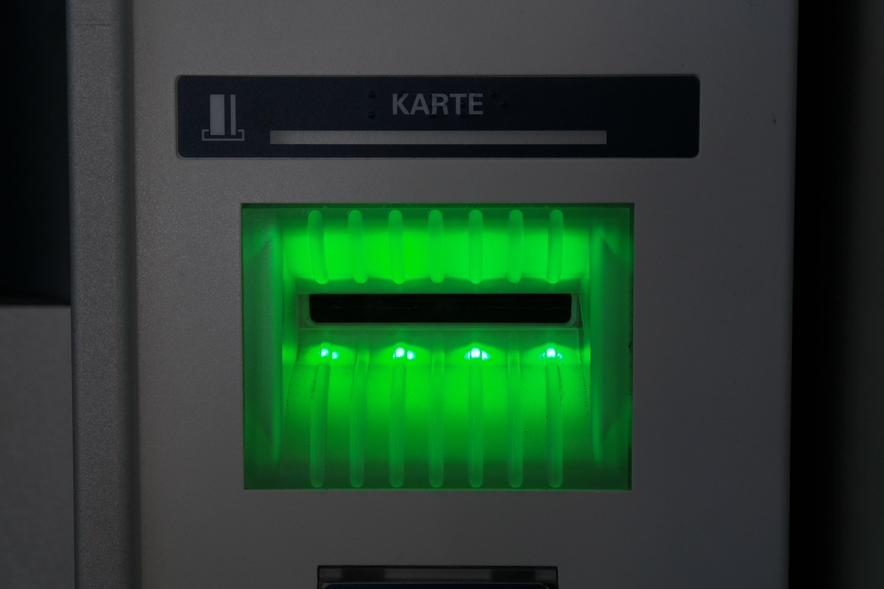 Prosecutors Accuse 50 Unlicensed Bitcoin ATM Kiosks For Aiding Crypto Scams